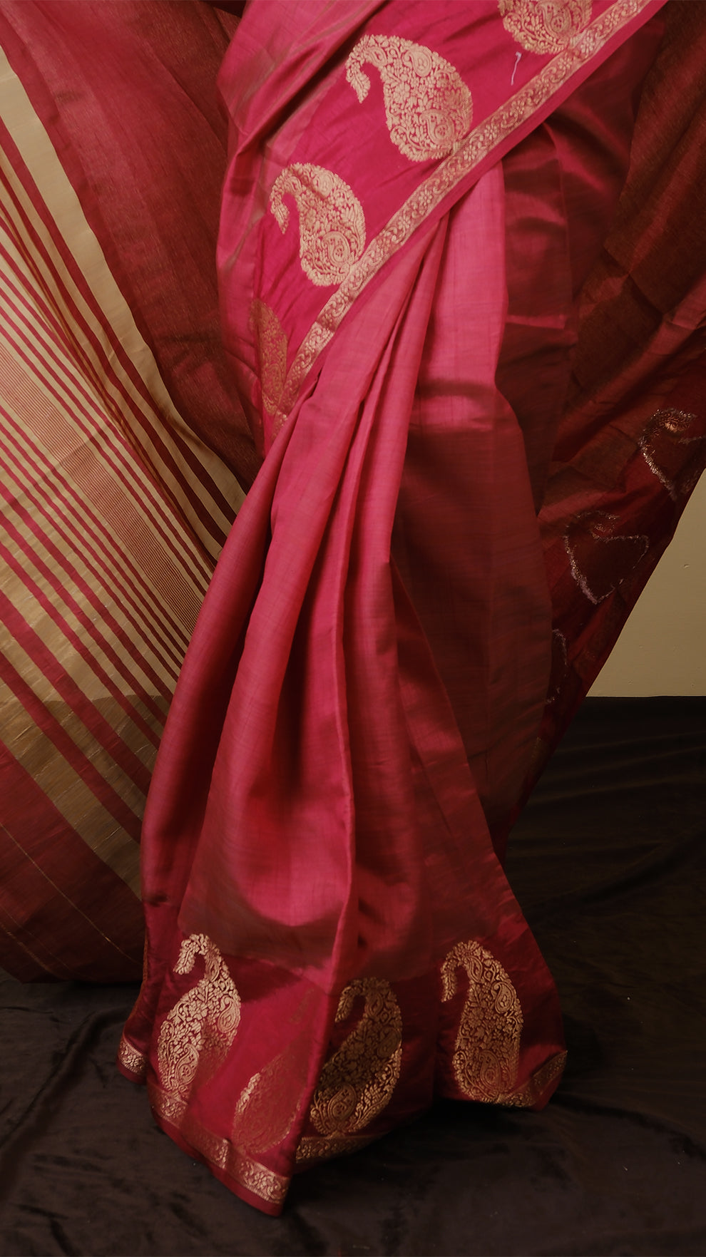 Silk cotton in pomegranete red with traditional mangai zari border and striped zari pallu - AVANTHIKA (20009024)