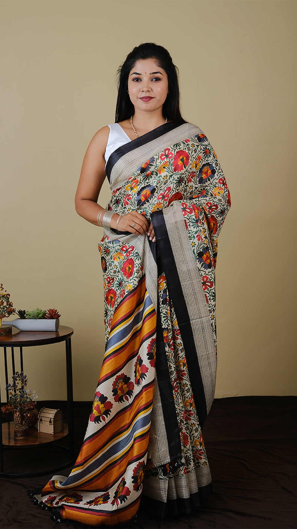 Poly silk crème with black border Kashmiri floral multicolour - KRITHIKA (40010010)