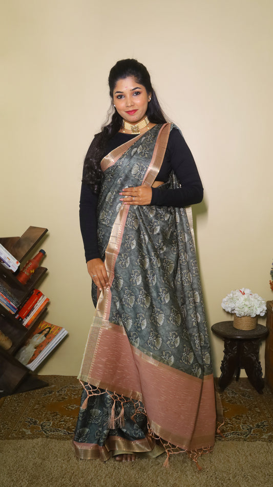 Stylish soft silk saree in a chic combination of grey and pink with a textured design - AVANTHIKA