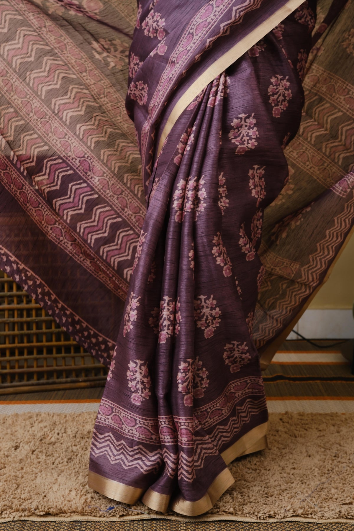 Tussar cotton in plum with floral motifs and saturn border - KRITHIKA (40012019)
