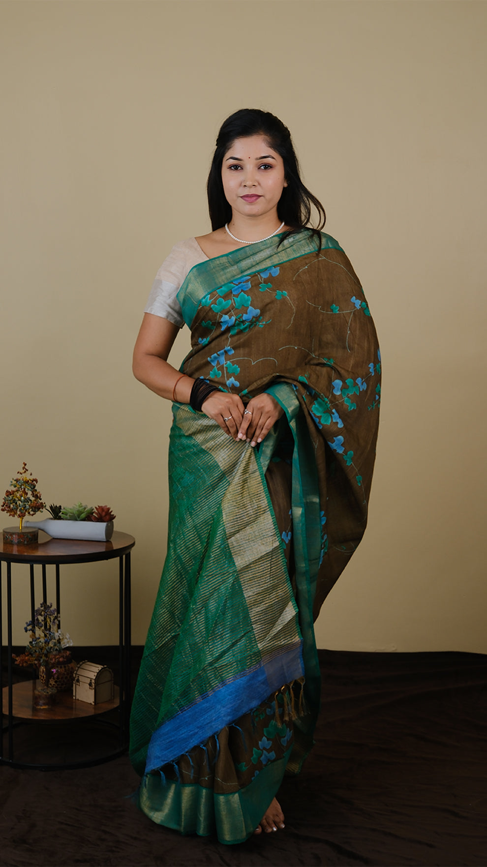 Chanderi silk in coffee brown with digital print and emerald green double zari border and steel blue zari pallu - KRITHIKA (40012014)