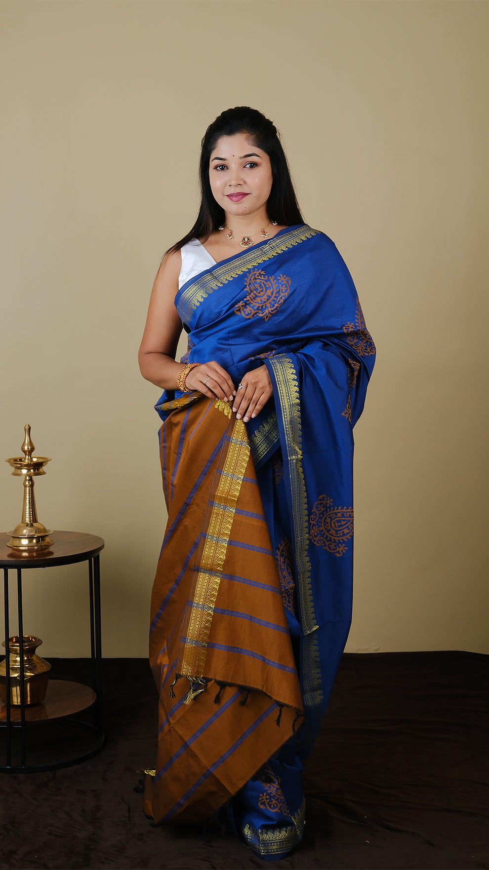 Cotton Silk in Dark Blue and Rust Brown contrast pallu with zari border and block print in large pasley - KRITHIKA (40010008)