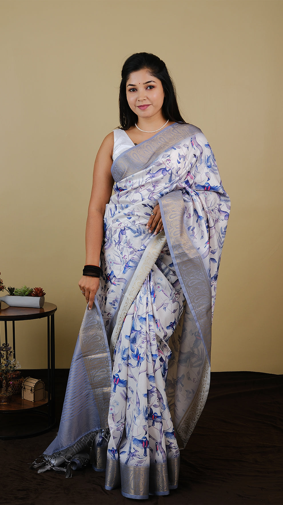 Digial print off white saree with all over bird print and grey zari border - AVANTHIKA (20012007)