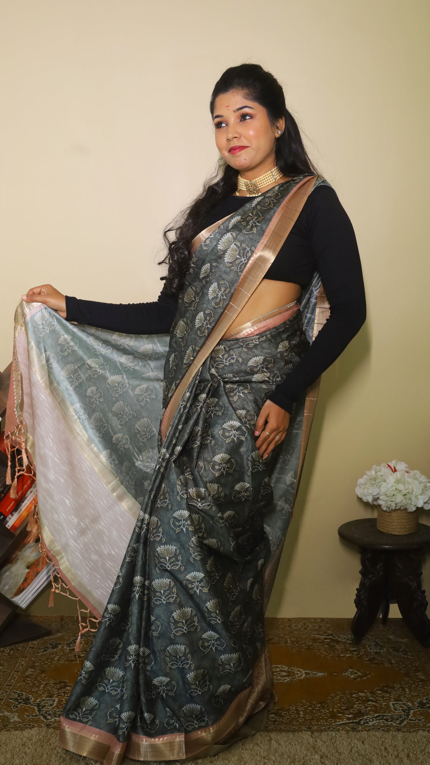 Stylish soft silk saree in a chic combination of grey and pink with a textured design - AVANTHIKA