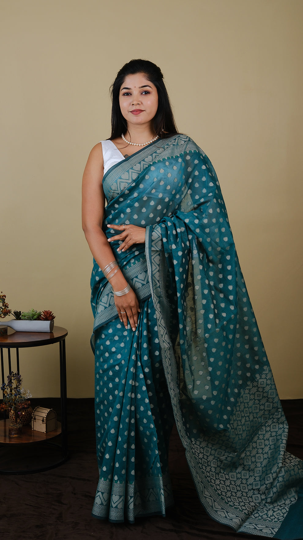 Manipuri cotton in dark green with all over threadwork - KRITHIKA (40010004)