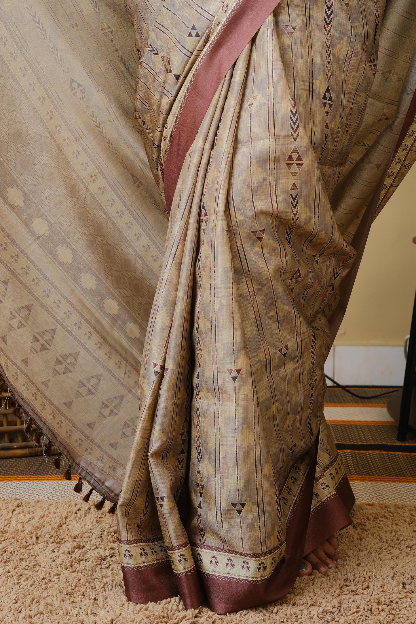 Digital print in light gold with minimalistic design and coffee brown border - BOOMIKA