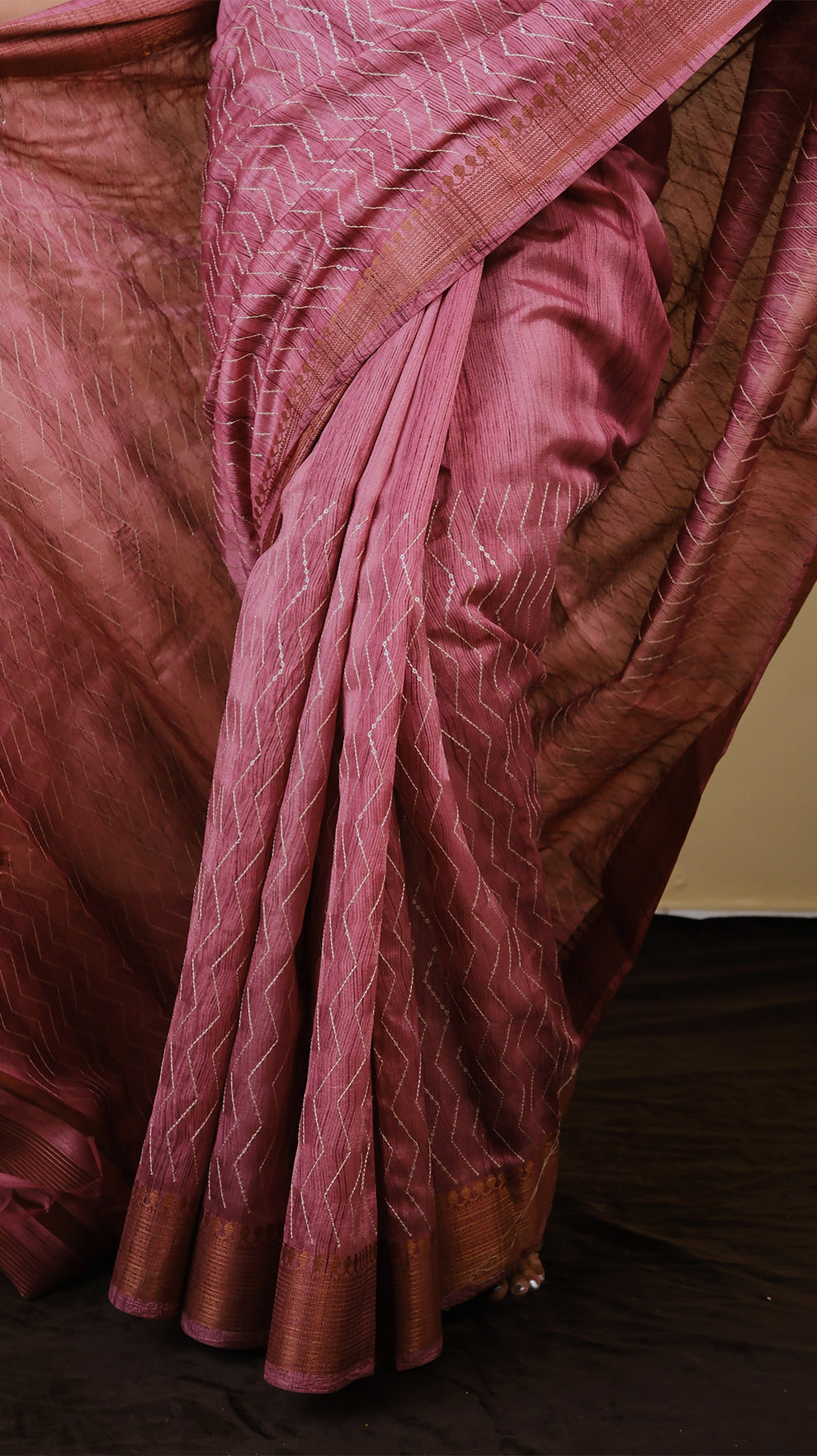 Semi silk dusty pink saree with all over thread and chumki work and anti gold woven zari border - AVANTHIKA (20009028)
