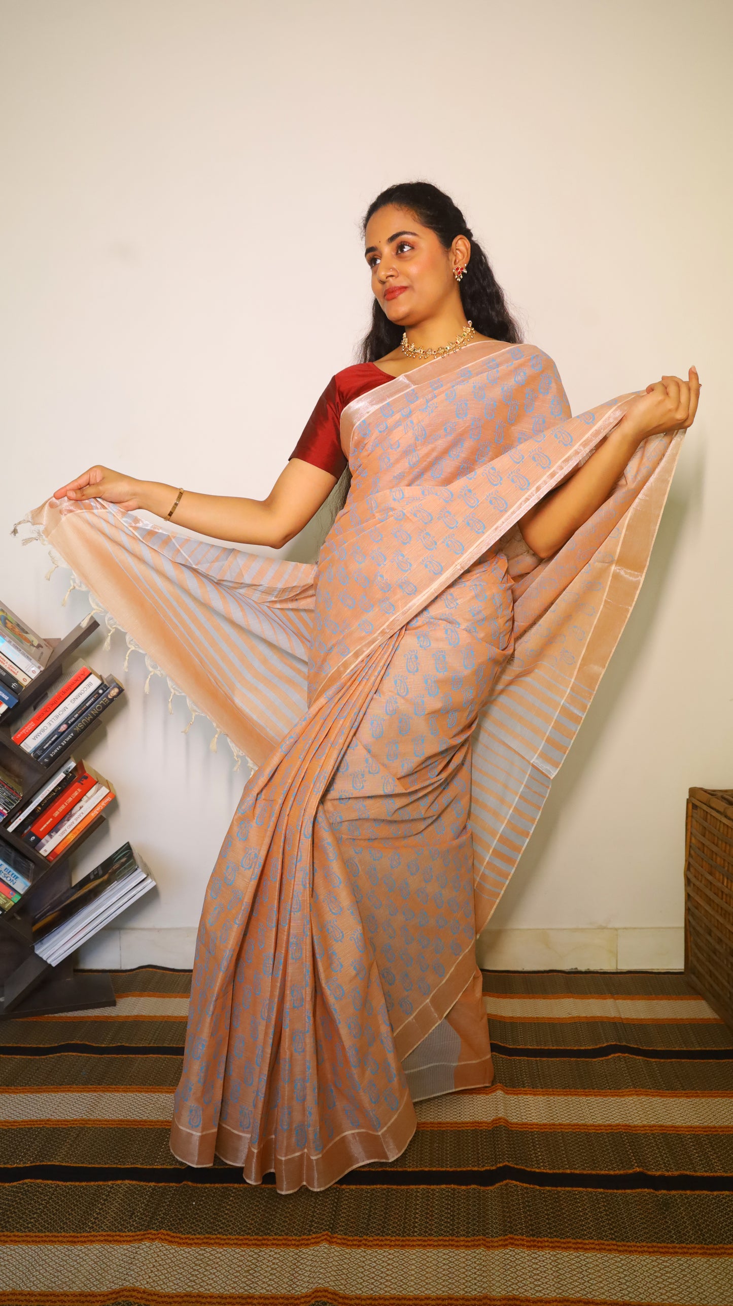 Elegant pink block print cotton saree with buttas all over body in blue - BOOMIKA