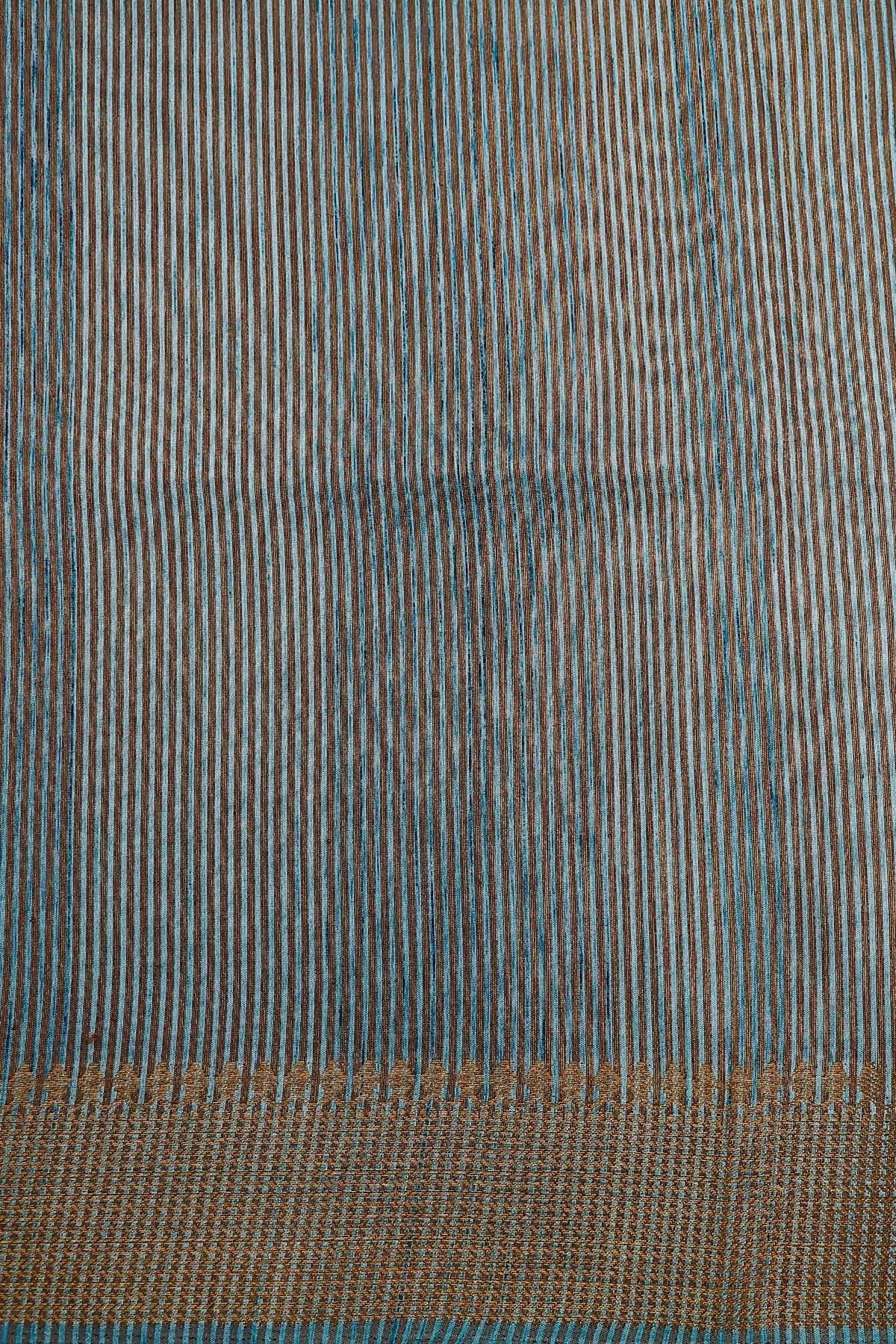 Elegant bright and breezy, this turquoise blue saree with an earthy dull gold border. Perfect for poojas, or gifting - PREETHIKA
